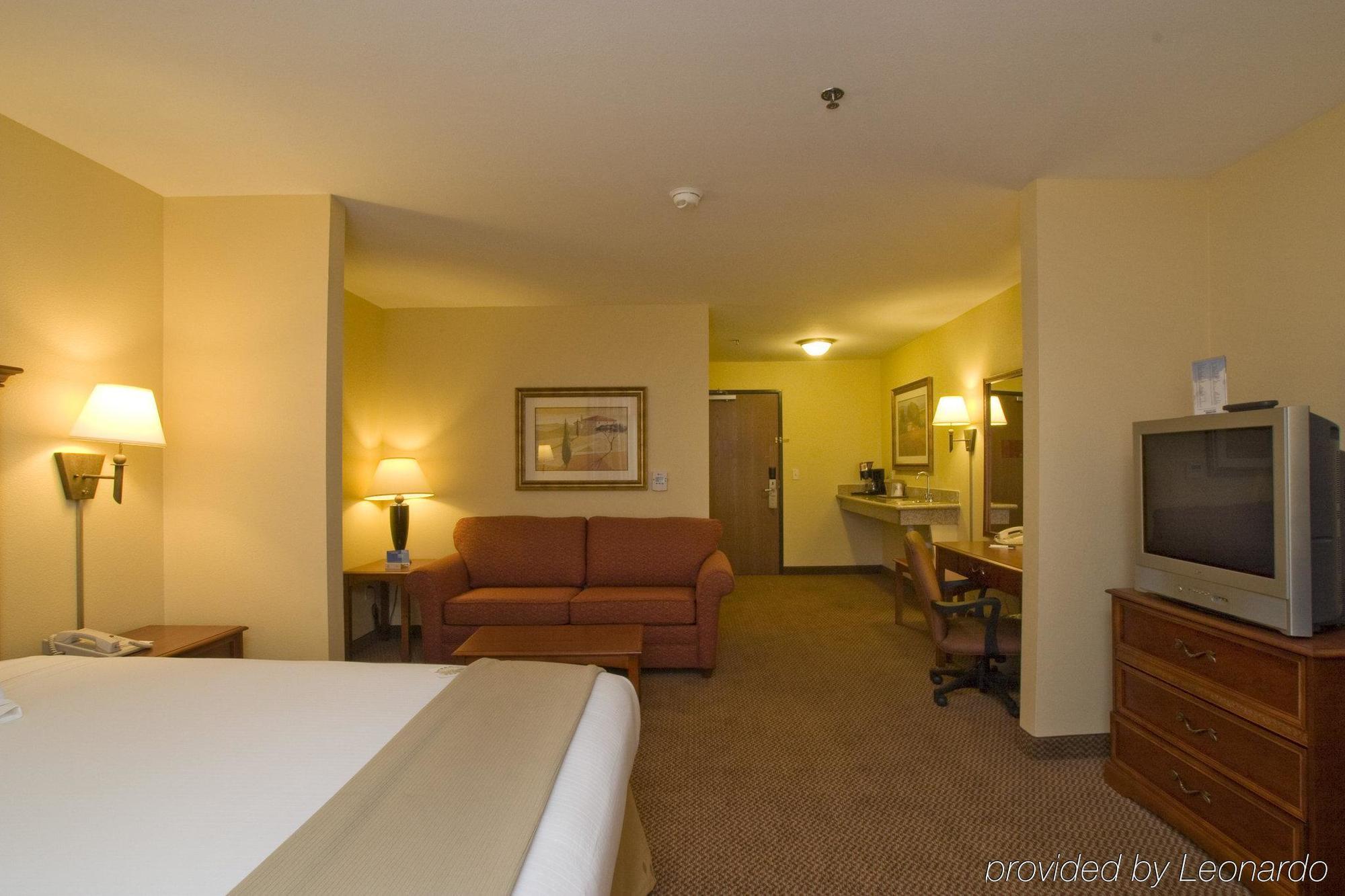 Holiday Inn Express & Suites - Laredo-Event Center Area By Ihg Cameră foto